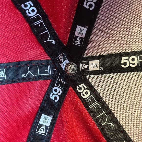 New Era Blue Jays Canada Fitted Baseball Cap - Picture 7 of 9